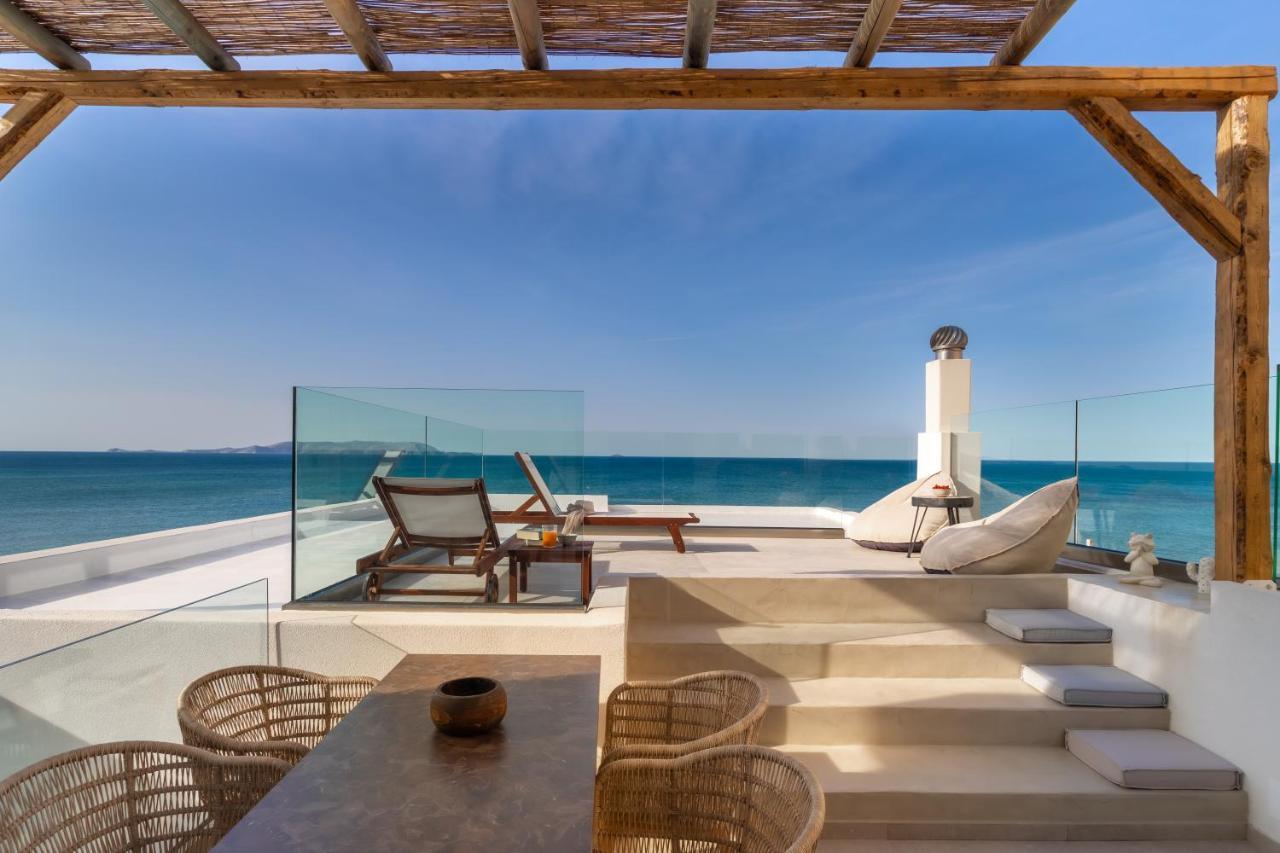 Wave, An Idyllic Seafront Suite By Nirousuites Kokkini Hani ภายนอก รูปภาพ