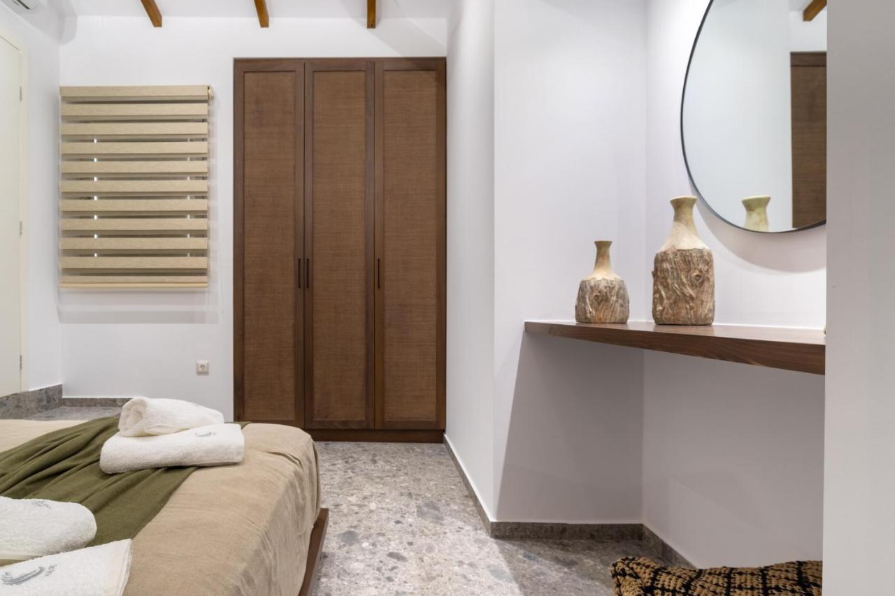 Wave, An Idyllic Seafront Suite By Nirousuites Kokkini Hani ภายนอก รูปภาพ
