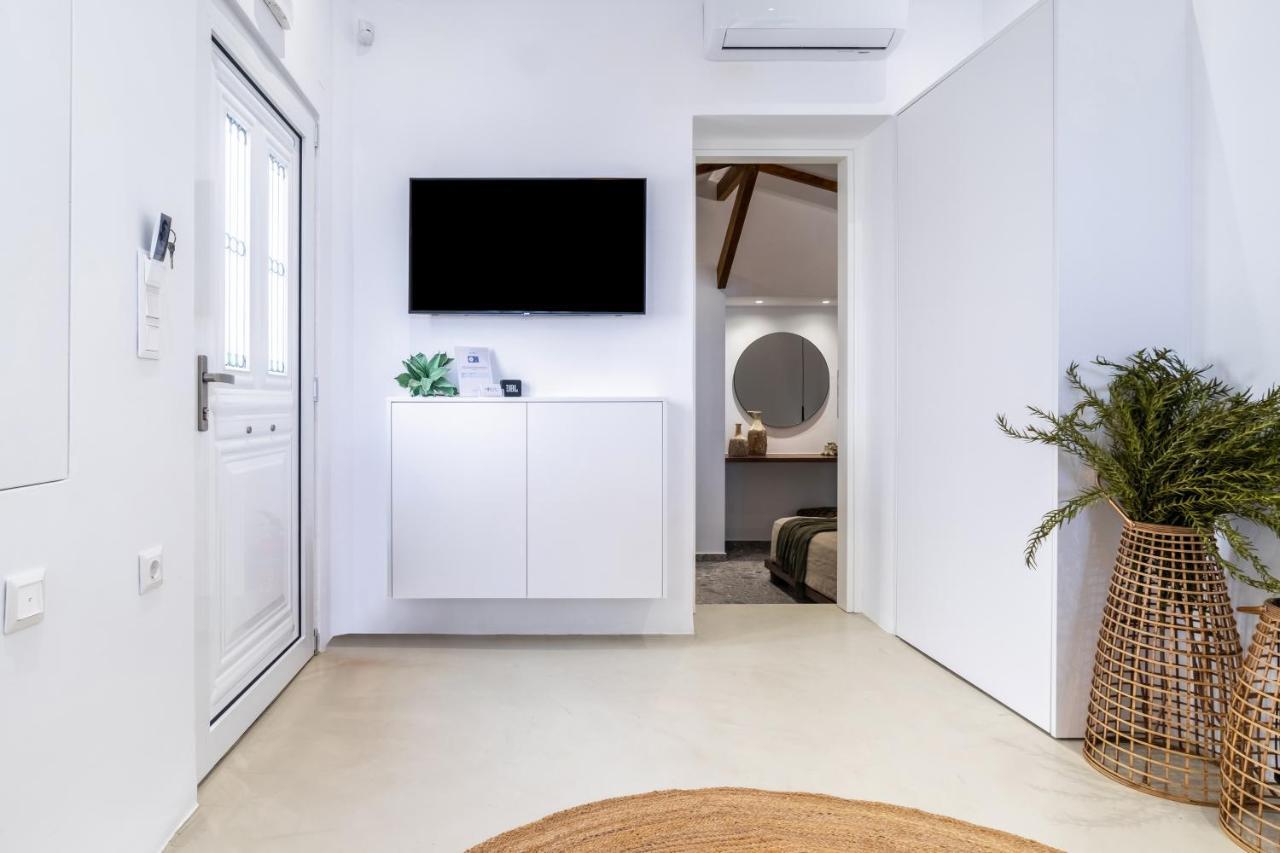 Wave, An Idyllic Seafront Suite By Nirousuites Kokkini Hani ภายนอก รูปภาพ
